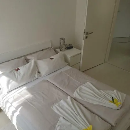 アパート Stadtwohnung ラドルフツェル・アム・ボーデンゼー